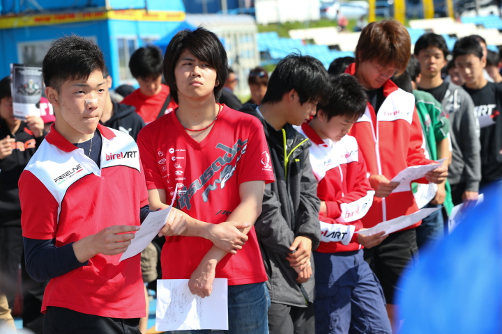 ドライバーブリーフィング