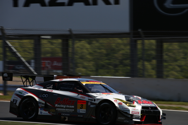 公式練習: 星野一樹／高星明誠組（GT300クラス・B-MAX NDDP GT-R）