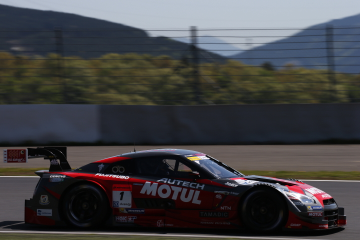 公式練習: 松田次生／ロニー・クインタレッリ組（GT500クラス・MOTUL AUTECH GT-R）