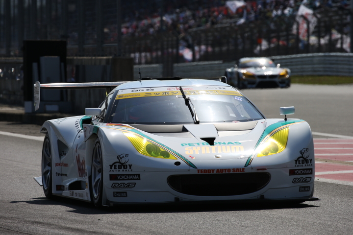 GT300クラスノックアウト予選Q1:加藤寛規（シンティアム・アップル・ロータス）