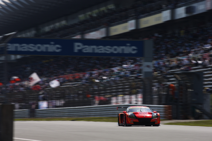 GT300クラスノックアウト予選Q1:小林崇志（ARTA CR-Z GT）