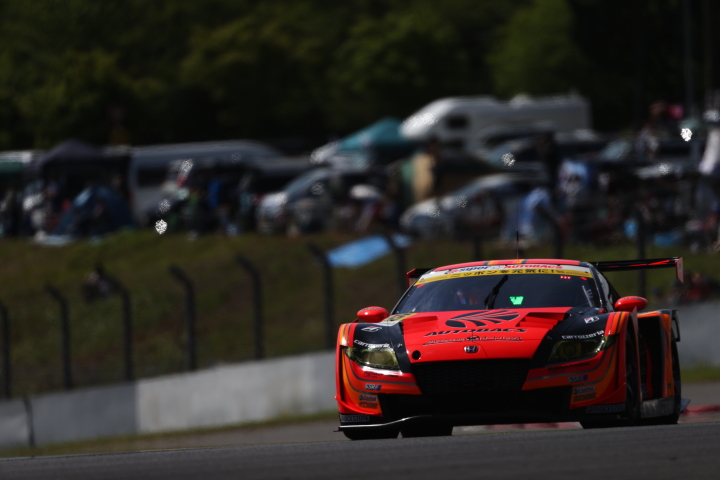 フリー走行: 高木真一／小林崇志組（GT300クラス・ARTA CR-Z GT）