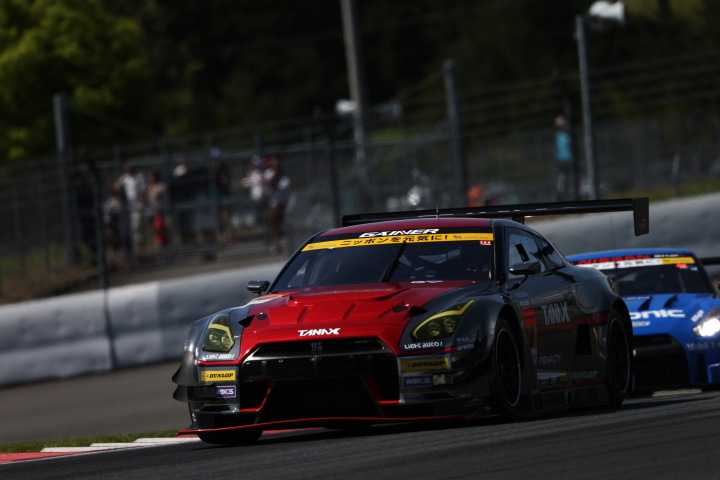 フリー走行: アンドレ・クート／千代勝正／富田竜一郎組（GT300クラス・GAINER TANAX GT-R）