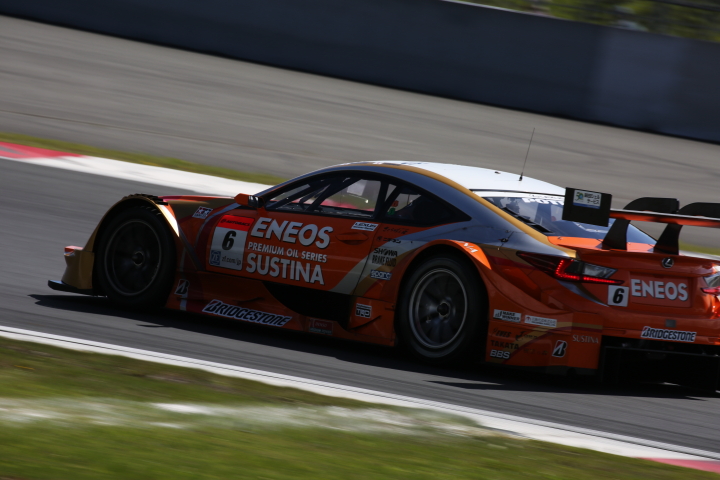 フリー走行: 大嶋和也／国本雄資組（GT500クラス・ENEOS SUSTINA RC F）