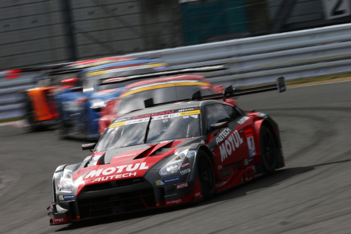 決勝レース: 松田次生／ロニー・クインタレッリ組（GT500クラス・MOTUL AUTECH GT-R）