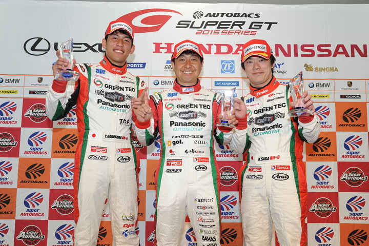 GT300クラスのポールポジションを獲得したドライバーたち