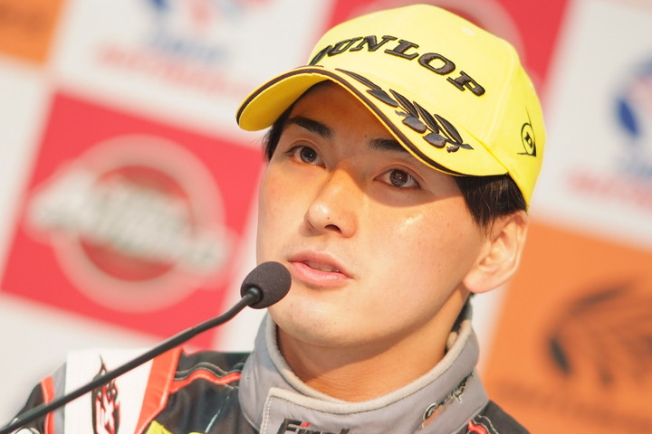 GT300クラス優勝の千代勝正（GAINER TANAX GT-R）