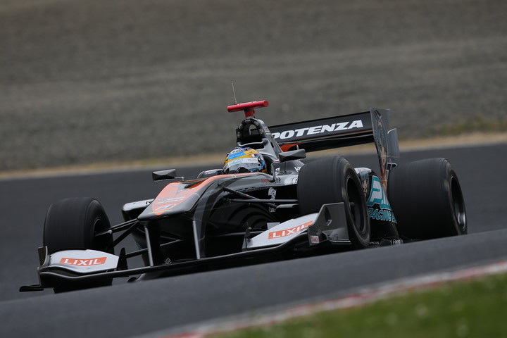 フリー走行1回目: 2位は石浦宏明（P.MU/CERUMO・INGING SF14）