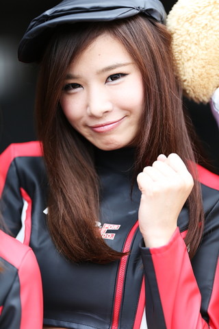 ピットウォーク: レースクイーン