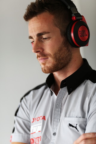 ピットウォーク: ジェームス・ロシター（FUJI×D'station KONDO SF14）