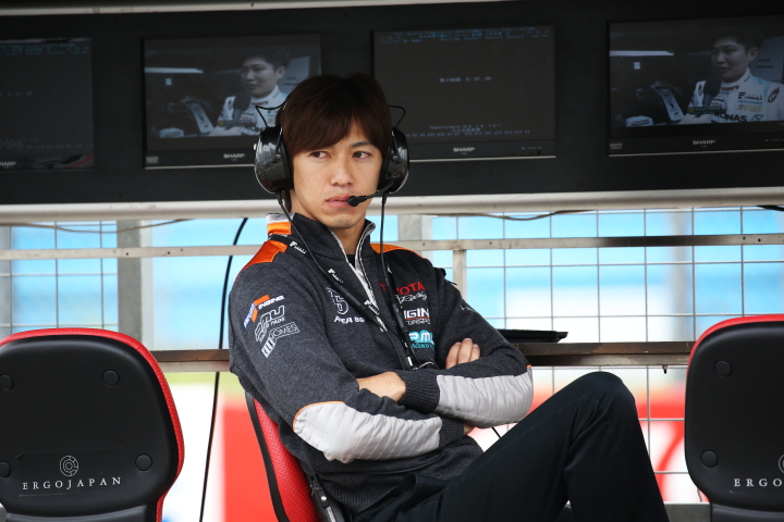 ノックアウト予選: 立川祐路監督（P.MU/CERUMO・INGING）