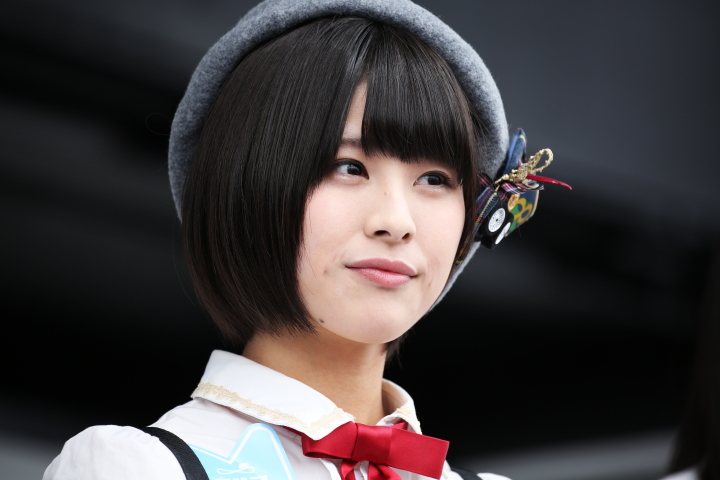 トヨタワクドキイベント: AKB48 Team8クルマサークルのミニライブ