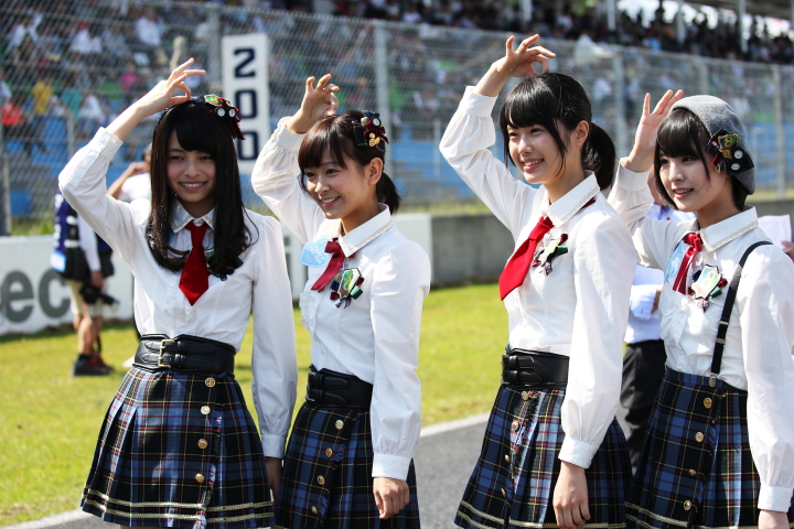 グリッドウォーク: AKB48 Team8クルマサークル