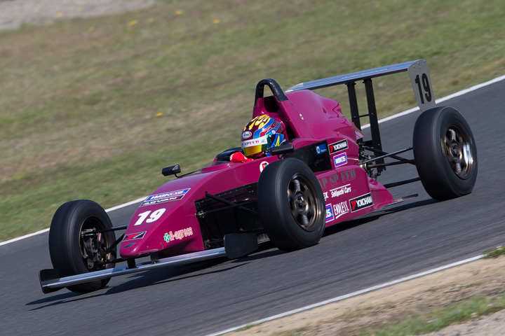 予選2位は徳升広平（ZAP SPEED 10V ED）