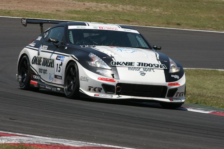 ST-3クラスポールポジションは長島正明／田中徹／田中哲也組（岡部自動車DIXCELチームテツヤZ34）