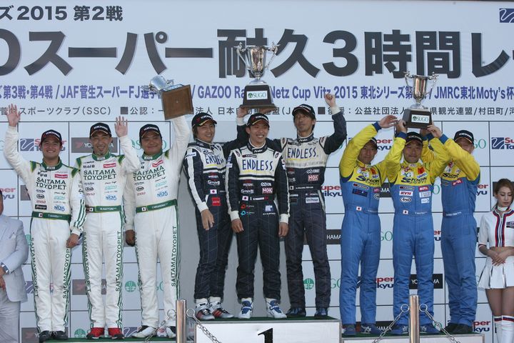 ST-4クラスの表彰式