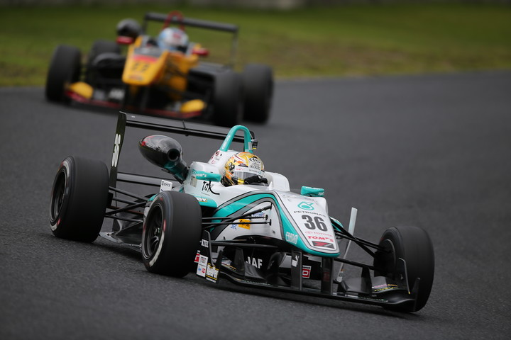 決勝2位は山下健太（PETRONAS TOM'S F312）