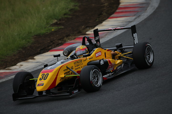 Nクラス決勝3位はドラゴン（B-MAX RACING F308）