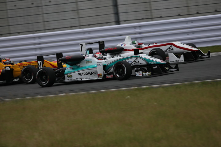 福住仁嶺、ニック・キャシディ、高星明誠の争い