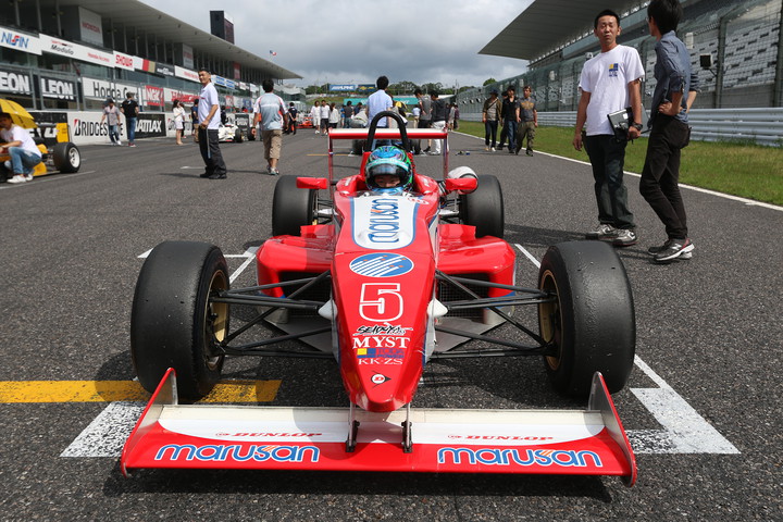 決勝2位の河野駿佑（マルサン・MYST・KK-ZS）