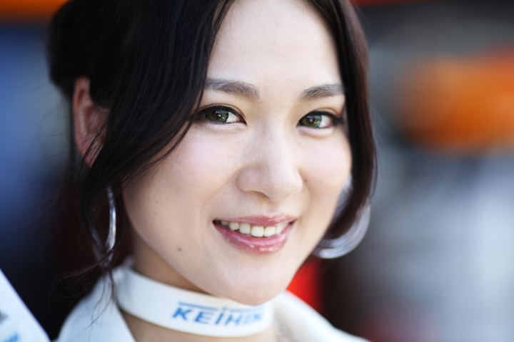 ピットウォーク: レースクイーン