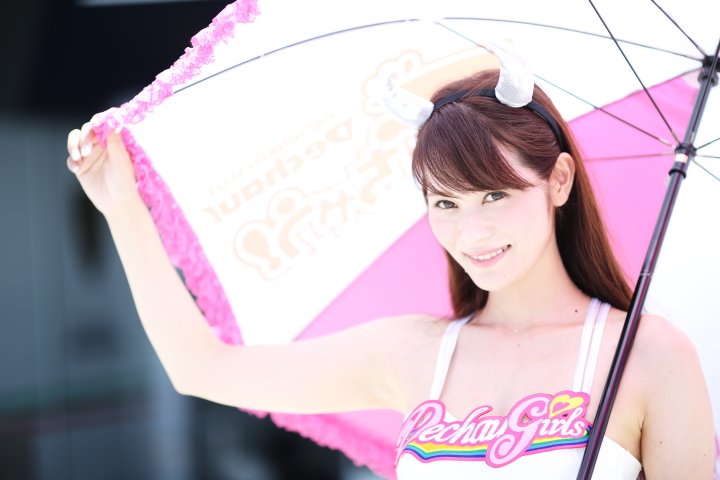 ピットウォーク: レースクイーン