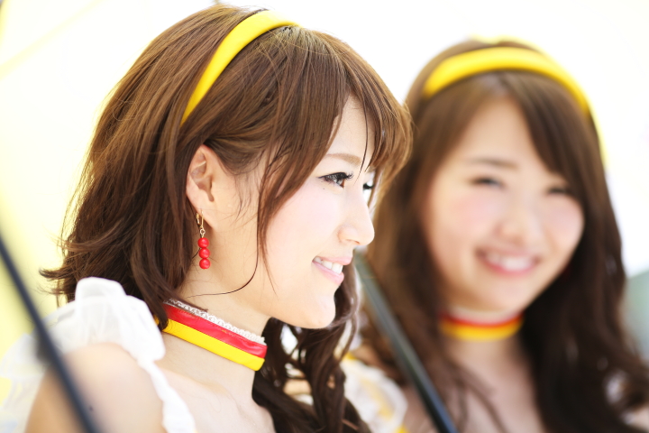 ピットウォーク: レースクイーン