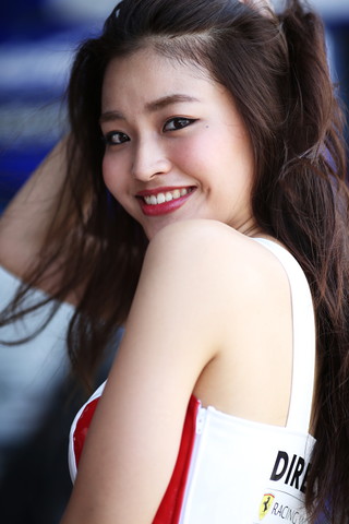 ピットウォーク: レースクイーン