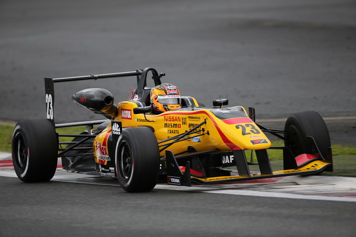 予選2位は高星明誠（B-MAX NDDP F3）