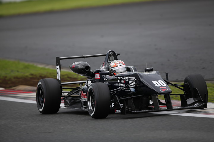 予選3位は千代勝正（B-Max Racing F312）