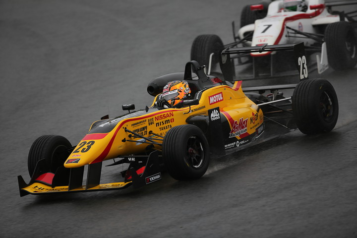 2位に落ちた高星明誠に3位の福住仁嶺が迫る