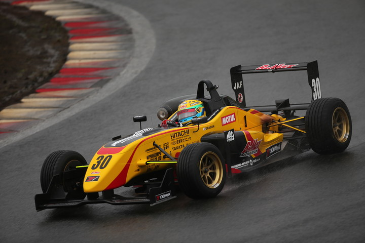 Nクラス決勝3位はドラゴン（B-MAX RACING F308）