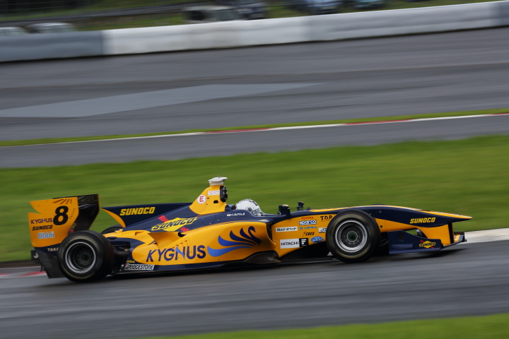 フリー走行1回目: 小林可夢偉（Team KYGNUS SUNOCO SF14）