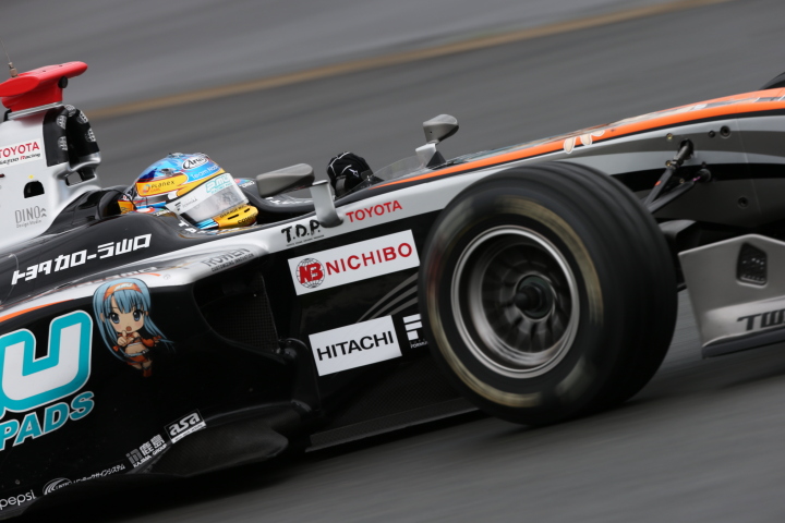 フリー走行1回目: 石浦宏明（P.MU/CERUMO・INGING SF14）