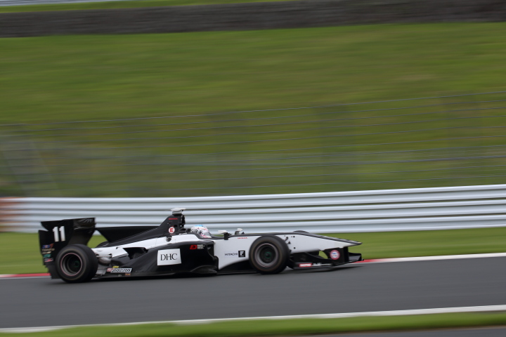 フリー走行1回目: 伊沢拓也（REAL SF14）