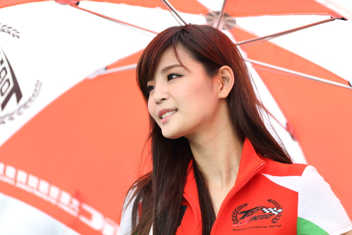 ピットウォーク & GT Asia グリッドウォーク: レースクイーン