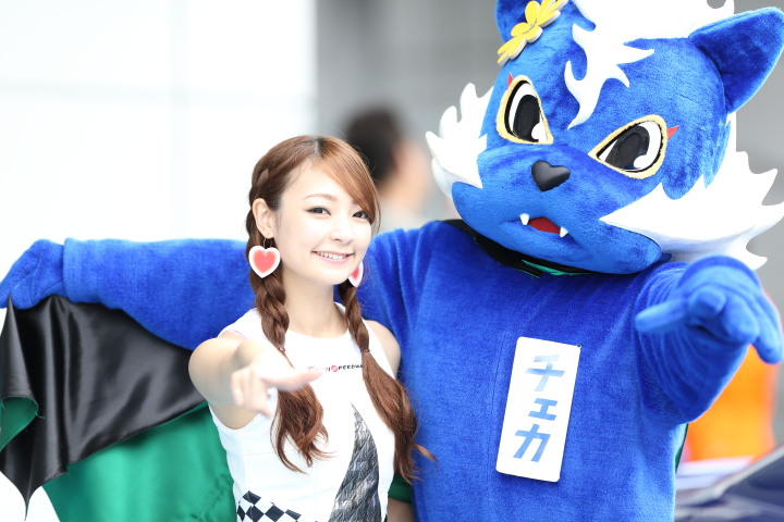 ピットウォーク & GT Asia グリッドウォーク: レースクイーン