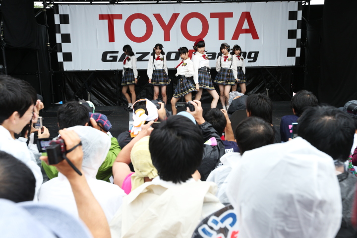 AKB48 Team 8 ライブステージ
