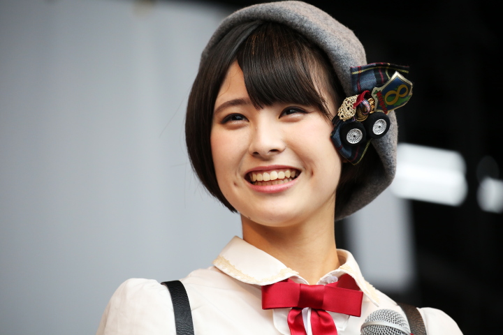 AKB48 Team 8 ライブステージ