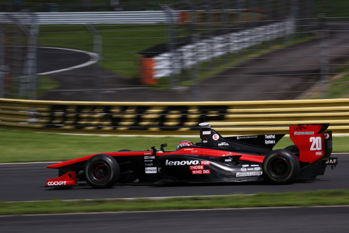 フリー走行2回目: アンドレア・カルダレッリ（LENOVO TEAM IMPUL SF14）