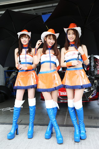 ピットウォーク: レースクイーン