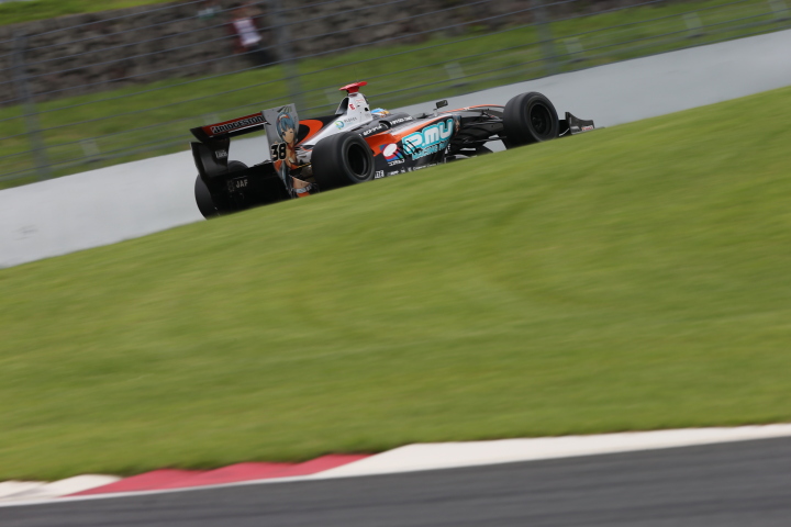 決勝レース: 3位に入った石浦宏明（P.MU/CERUMO・INGING SF14）