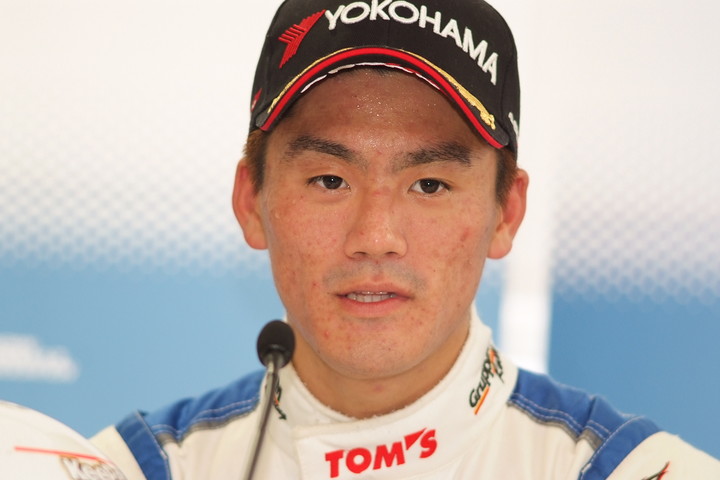 決勝記者会見: Nクラス優勝の小河諒（PETRONAS TEAM TOM'S）