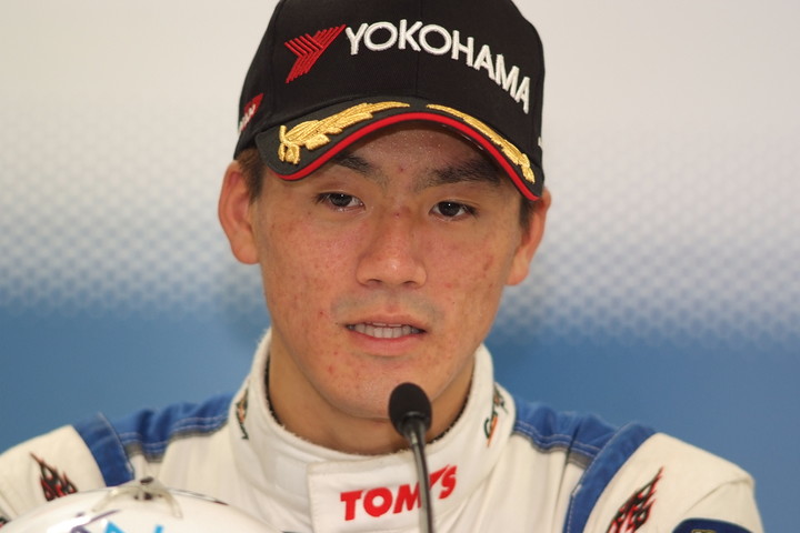 決勝記者会見: Nクラス優勝の小河諒（PETRONAS TEAM TOM'S）