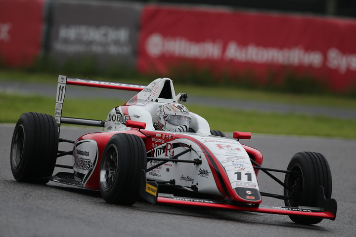 決勝2位は牧野任祐（DODIE・インプローブス・RN-S）