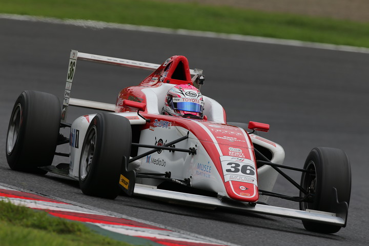 第7戦ポールポジション、第8戦予選2位の坪井翔（FTRSスカラシップF4）