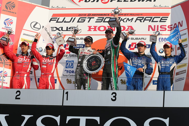 GT500クラスの表彰式