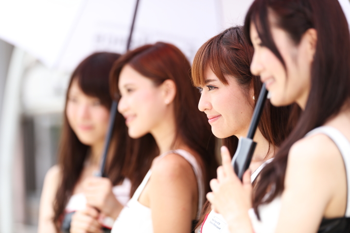 ピットウォーク: レースクイーン