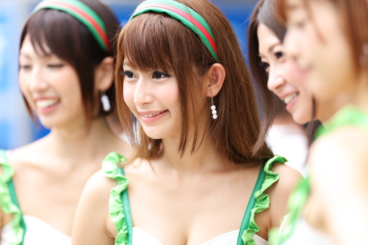 ピットウォーク: レースクイーン