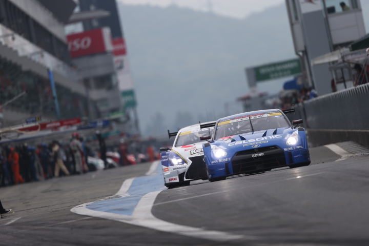 ノックアウト予選Q1: ジョアオ・パオロ・デ・オリベイラ（GT500クラス・カルソニックIMPUL GT-R）